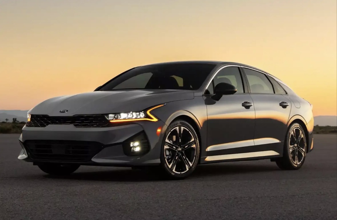 Изображение одного из авто входящего в тариф