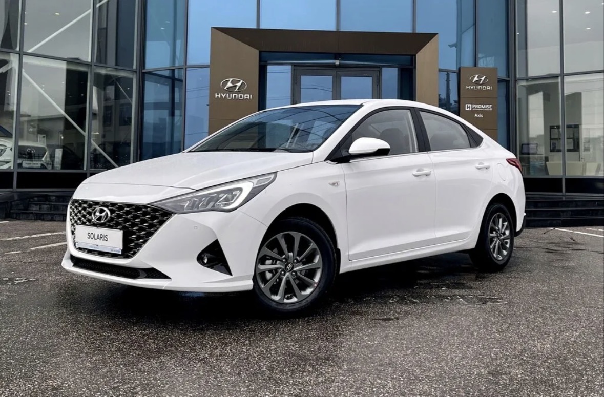 Изображение одного из авто входящего в тариф